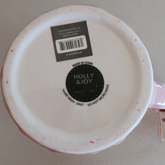 New!Viral Holly&Joy Gingerbread House Mug - Picture 4 of 5